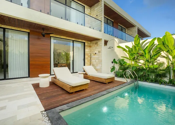White By Iji Apartahotel