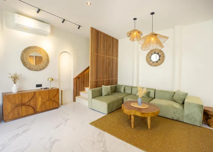 White By Iji Apart Otel 4*