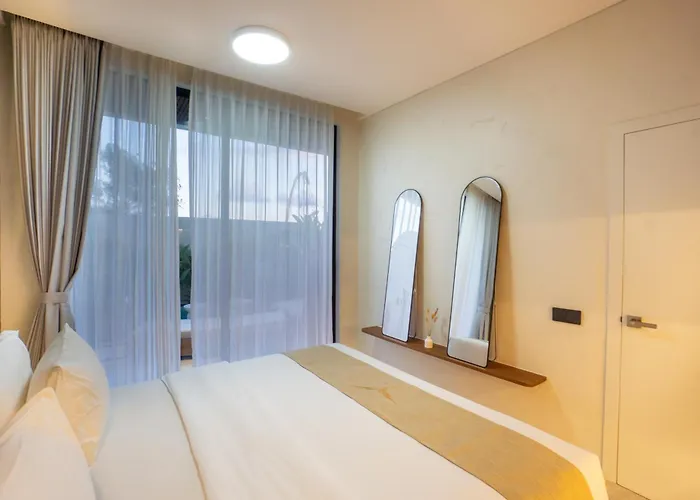 Apartahotel White By Iji 4*